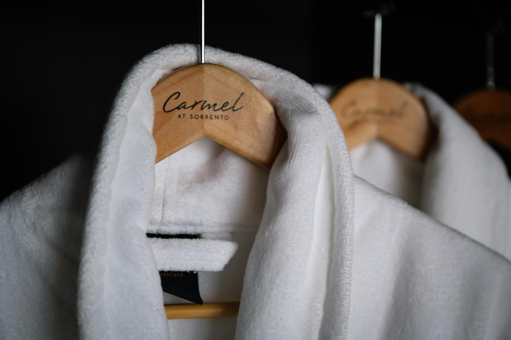 ホテル Carmel At ソレント エクステリア 写真